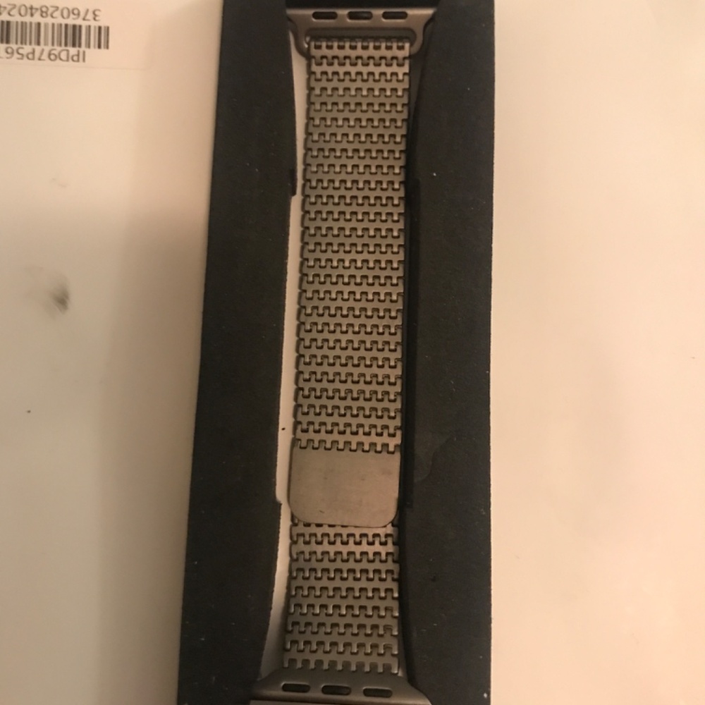 Apple Watch Bundle - Picture 4 of 5